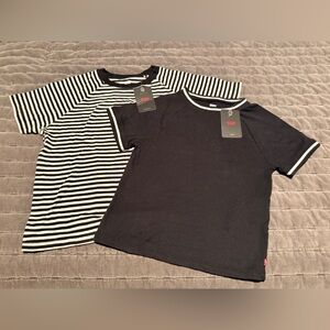 Women’s Levi’s Shirts NWT